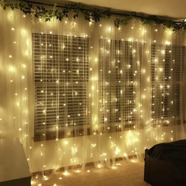 Fairy Light String Curtain (10x10 ft)